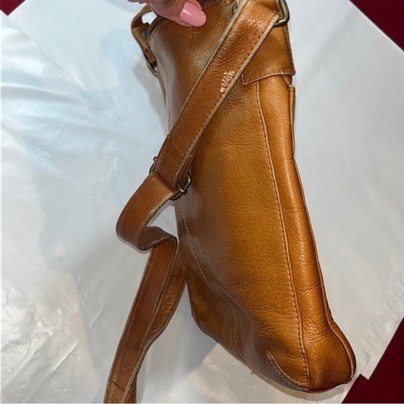 Le Donne Crossbody TAN camel crossbody Bag Purse Brown Leather Boho zip up boho - Picture 12 of 16